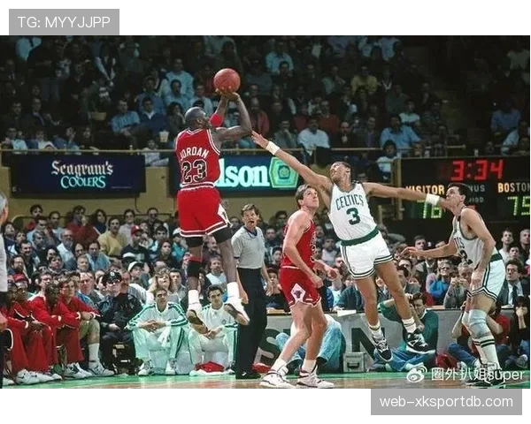 拉里·伯德突破得分效率显著高于同期对手推动球队连胜