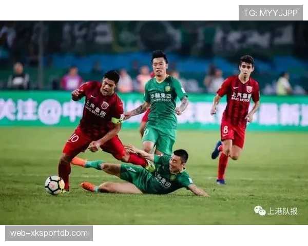 塞维利亚财政危机影响逐步反映，球队赛季走势受到制约