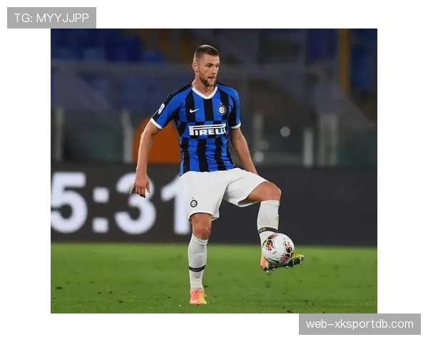 什克里尼亚尔本赛季防守表现及其对后防体系的支撑作用解析