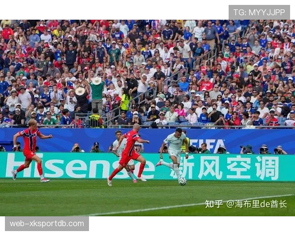 世界杯I组法国战报:登贝莱半场帽子戏法